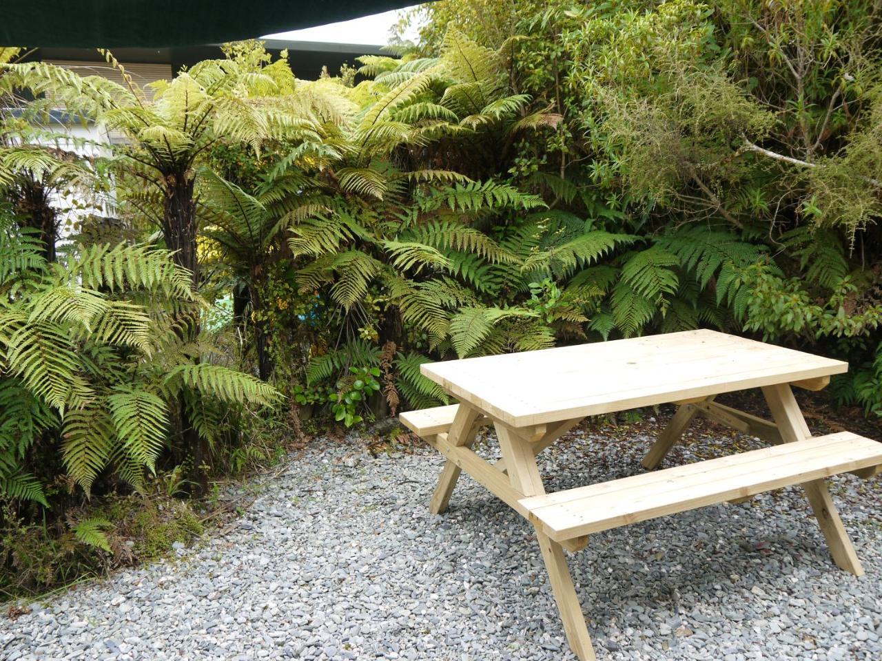 Central Franz Josef Cabins And Flats Экстерьер фото